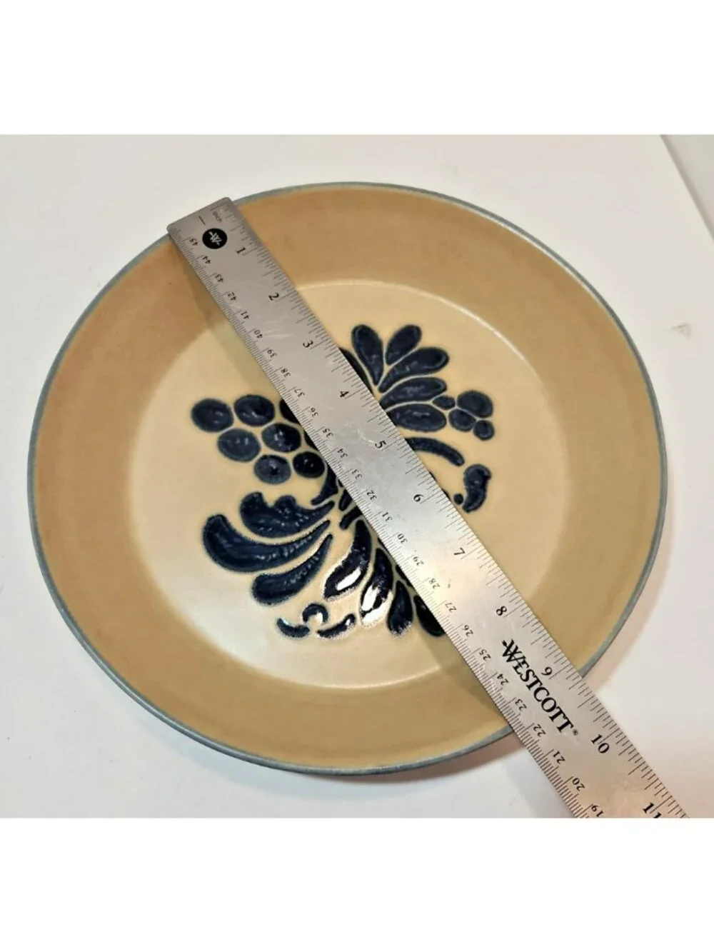 Vintage Pfaltzgraff Folk Art Tan & Blue 9